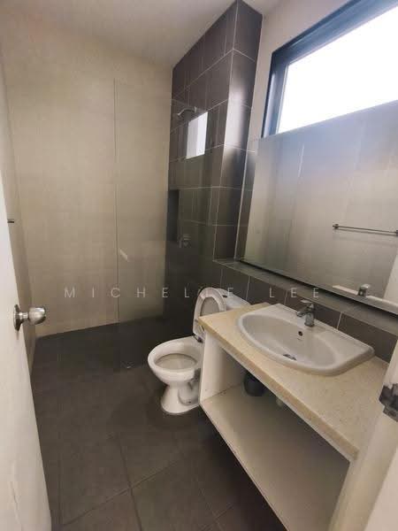 Rumah Teres 2-Tingkat untuk Disewa di Telok Panglima Garang (Selangor) - Michelle Lee - Bathroom - PropertyGuru.com.my