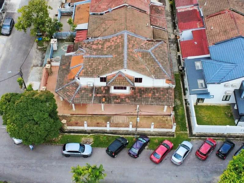 Rumah Teres 2-Tingkat untuk Dijual di Seksyen 7 (Kota Damansara) - Khairul Syafiq - Exterior - PropertyGuru.com.my
