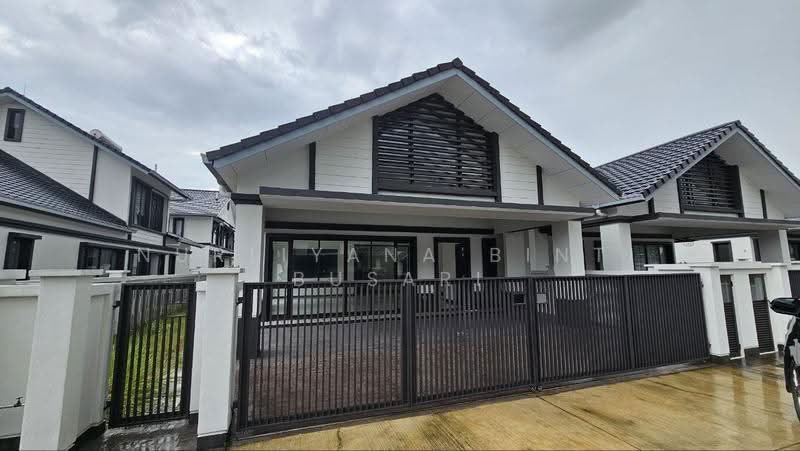 Semi-Detached House for Sale in Elmina (Shah Alam) - Nurliyana Binti Busari - Exterior - PropertyGuru.com.my