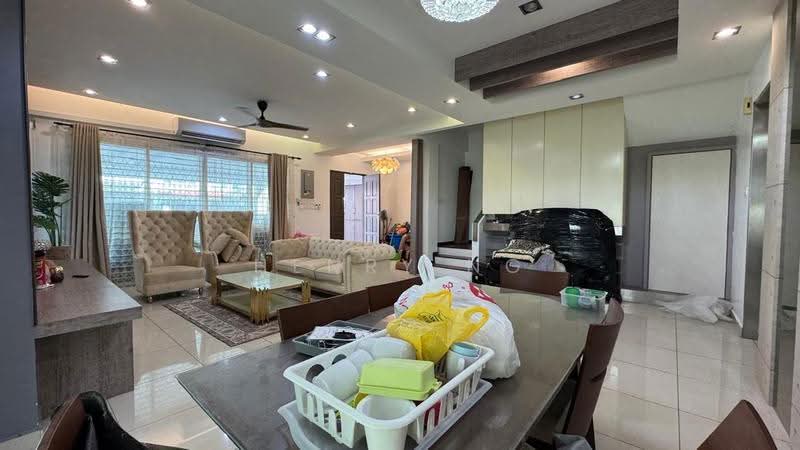 Rumah Teres 2-Tingkat untuk Dijual di Sungai Petani (Kedah) - Henry Ng - Living Room - PropertyGuru.com.my