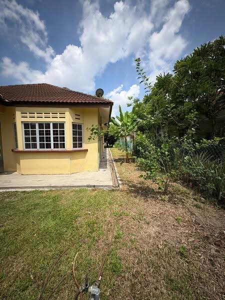 Bungalow House for Sale in Bandar Mahkota (Banting) - Noraini Dahan - PropertyGuru.com.my