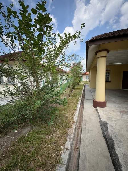 Bungalow House for Sale in Bandar Mahkota (Banting) - Noraini Dahan - PropertyGuru.com.my