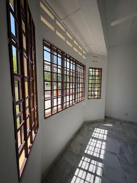 Bungalow House for Sale in Bandar Mahkota (Banting) - Noraini Dahan - PropertyGuru.com.my