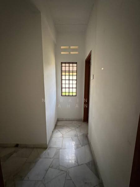 Bungalow House for Sale in Bandar Mahkota (Banting) - Noraini Dahan - PropertyGuru.com.my