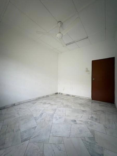 Bungalow House for Sale in Bandar Mahkota (Banting) - Noraini Dahan - PropertyGuru.com.my