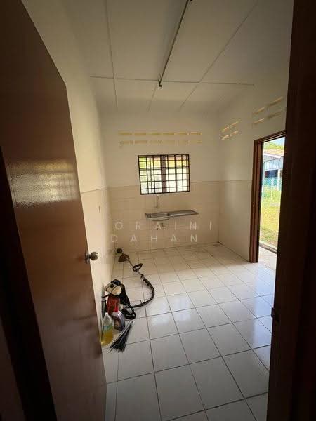 Bungalow House for Sale in Bandar Mahkota (Banting) - Noraini Dahan - PropertyGuru.com.my