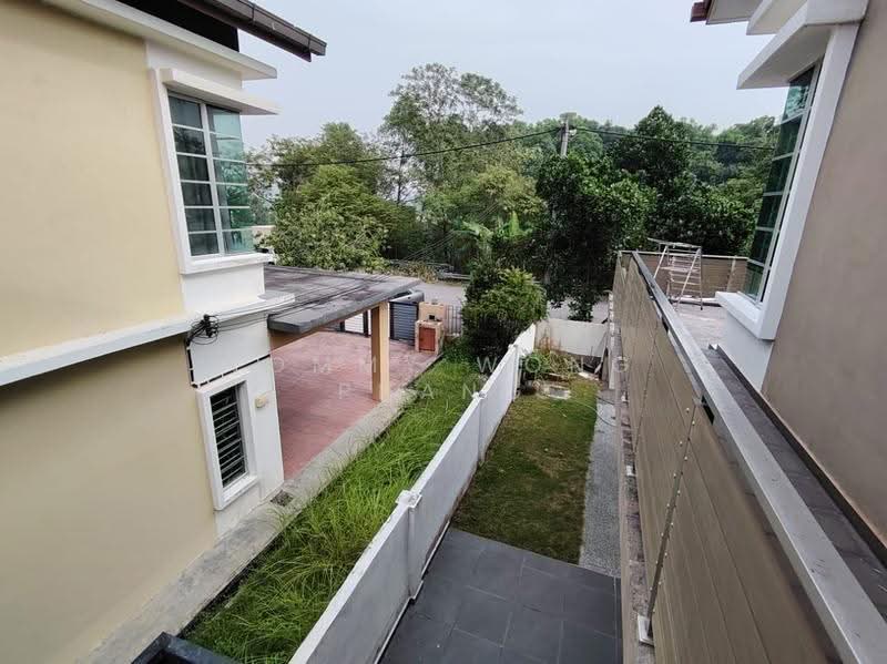 Semi-Detached House for Sale in Hill Park (Semenyih) - Tommy Wong Phang - Exterior - PropertyGuru.com.my