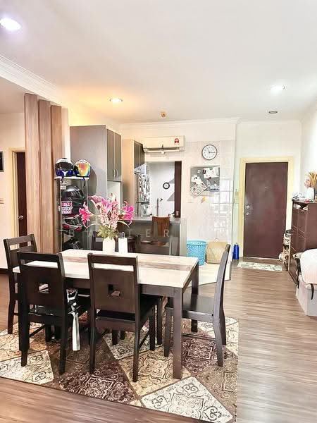 Condominium for Sale at D'Melor Condominium - Baxter Lim - Dining Room - PropertyGuru.com.my