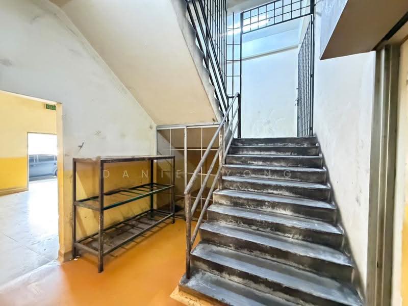 Factory for Sale in Bandar Indahpura (Kulai) - Daniel Yong - Entrance - PropertyGuru.com.my