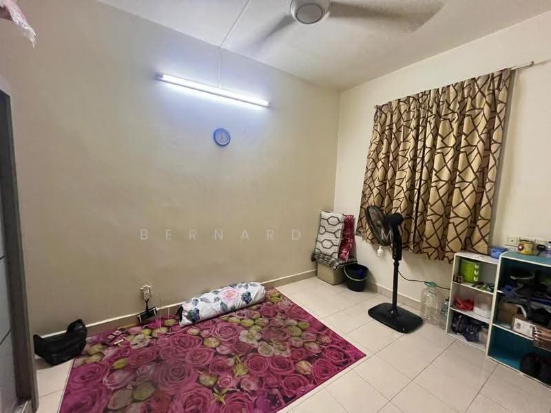 Apartment for Sale at Bayu Puteri 1 - Bernard Lim - Bedroom - PropertyGuru.com.my