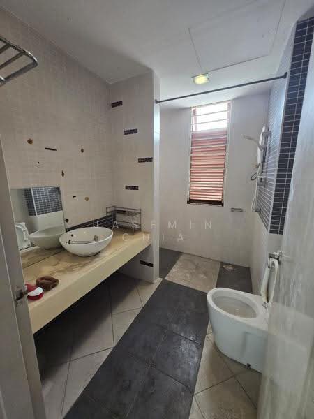 Rumah Teres untuk Dijual di Laman Rimbunan (Kepong) - Jasemin Chia - Bathroom - PropertyGuru.com.my