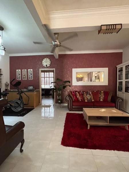 2-storey Terraced House for Sale in Nilai (Negeri Sembilan) - Shahidan Ismail - Living Room - PropertyGuru.com.my