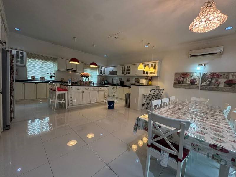 2-storey Terraced House for Sale in Nilai (Negeri Sembilan) - Shahidan Ismail - Kitchen - PropertyGuru.com.my