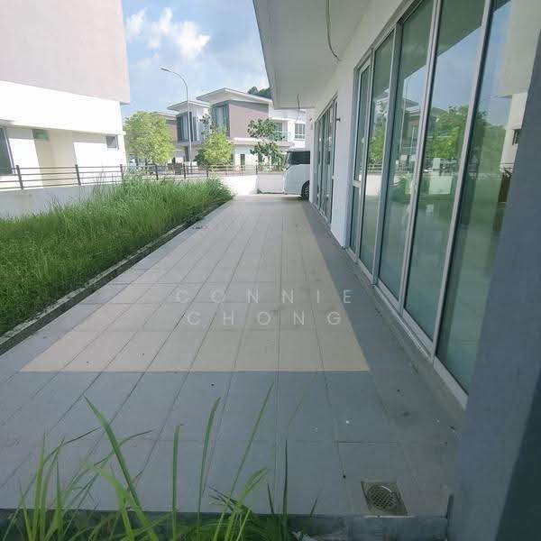 Bungalow House untuk Dijual di Lukut (Negeri Sembilan) - Connie Chong - Exterior - PropertyGuru.com.my