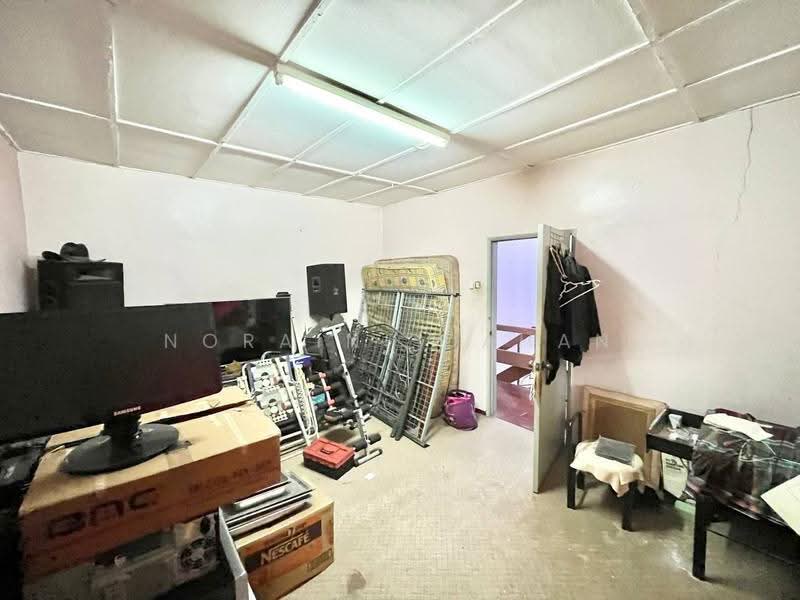 2-storey Terraced House for Sale in Taman Melur (Ampang) - Noraini Dahan - PropertyGuru.com.my