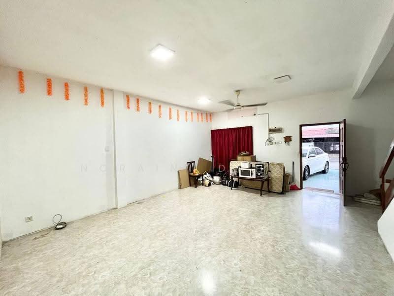 2-storey Terraced House for Sale in Taman Melur (Ampang) - Noraini Dahan - PropertyGuru.com.my