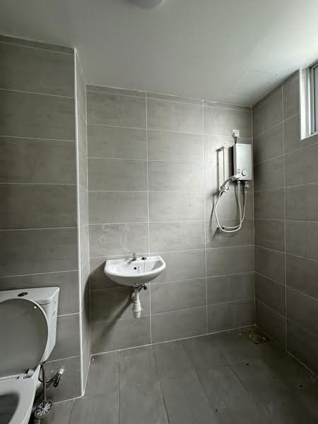 Kondominium untuk Disewa di Marminton Homes - Cayden Choong - Bathroom - PropertyGuru.com.my
