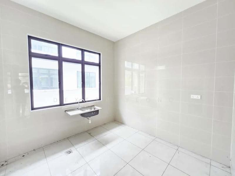 Semi-Detached House for Sale in Eco Majestic (Semenyih) - Dexter Yeong - Kitchen - PropertyGuru.com.my