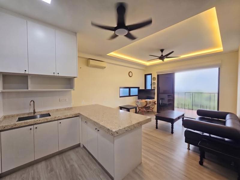Kediaman Servis untuk Dijual di Putra Residence - Jason Ooi - Living Room - PropertyGuru.com.my