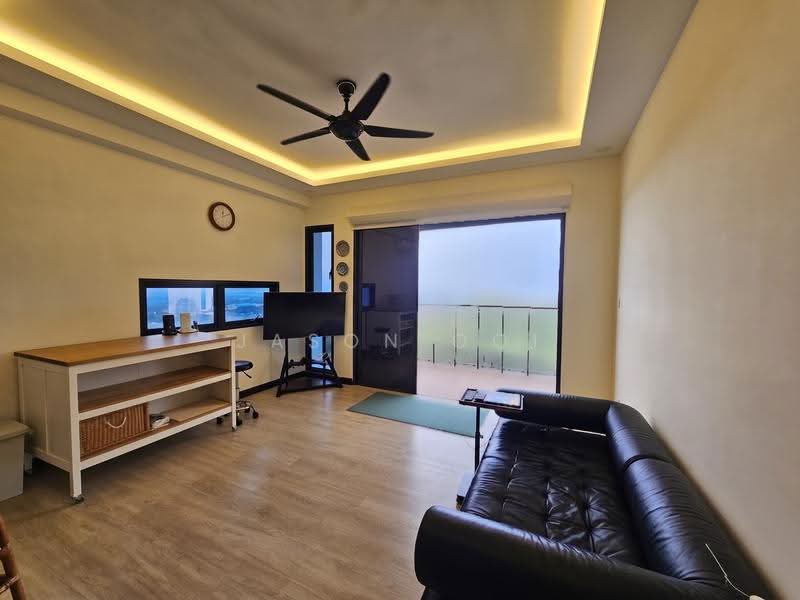 Kediaman Servis untuk Dijual di Putra Residence - Jason Ooi - Living Room - PropertyGuru.com.my