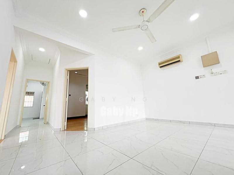 Semi-Detached House for Sale in Alam Damai (Cheras) - Gaby Ng - Living Room - PropertyGuru.com.my