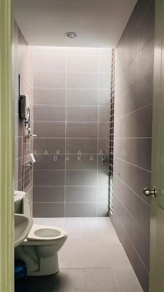 Rumah Berkembar untuk Disewa di I-City (Shah Alam) - Maria Abu Bakar - Bathroom - PropertyGuru.com.my