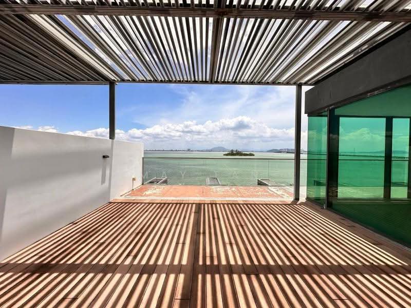 Kondominium untuk Disewa di The Light Collection IV - May Tan - Balcony - PropertyGuru.com.my