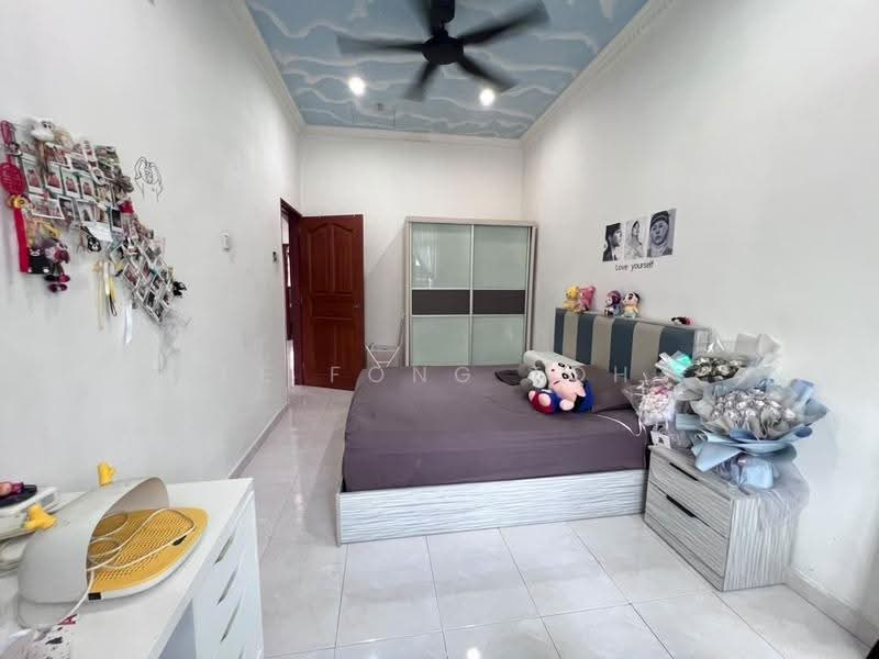 2-storey Terraced House for Sale in Taman Universiti (Skudai) - Ee Fong Toh - PropertyGuru.com.my