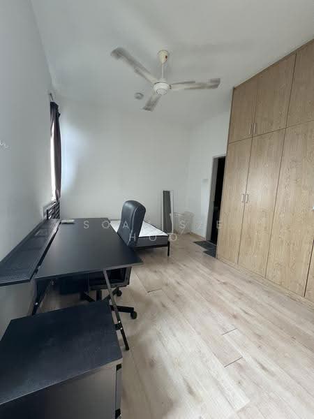Condominium for Rent at Parkhill Residence - Soam Sze Hoo - Bedroom - PropertyGuru.com.my