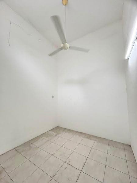 1-storey Terraced House for Sale in Lahat (Perak) - Kelvin Chong - Interior - PropertyGuru.com.my