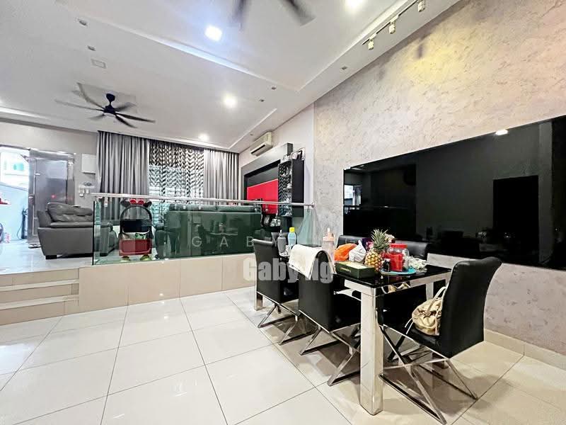 2-storey Terraced House for Sale in Bandar Damai Perdana (Cheras) - Gaby Ng - Living Room - PropertyGuru.com.my