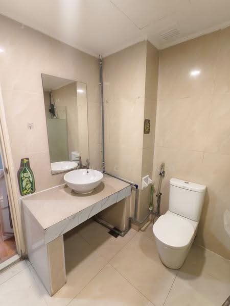 Service Residence for Rent at Parkview Service Apartment - Sean Ch’ng - Bathroom - PropertyGuru.com.my