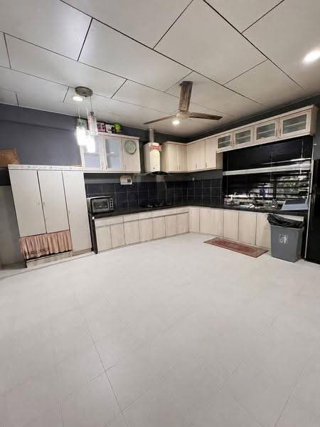 1-storey Terraced House for Sale in Taman Cekur Manis (Lunas) - Shahidan Ismail - Kitchen - PropertyGuru.com.my