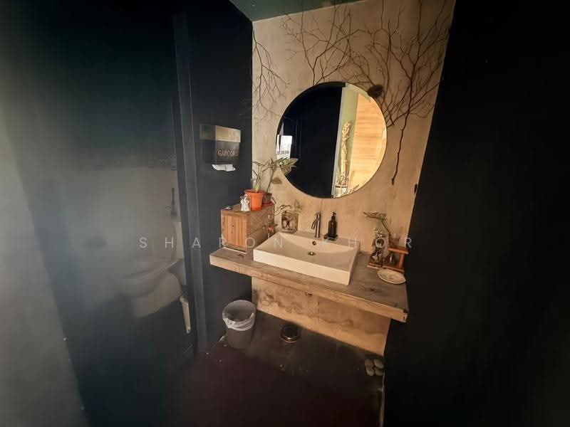 Shop for Rent in George Town (Penang) - Sharon Khor - Bathroom - PropertyGuru.com.my