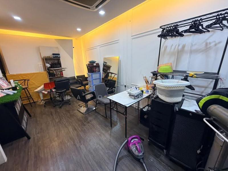 Shop for Rent in George Town (Penang) - Sharon Khor - Interior - PropertyGuru.com.my