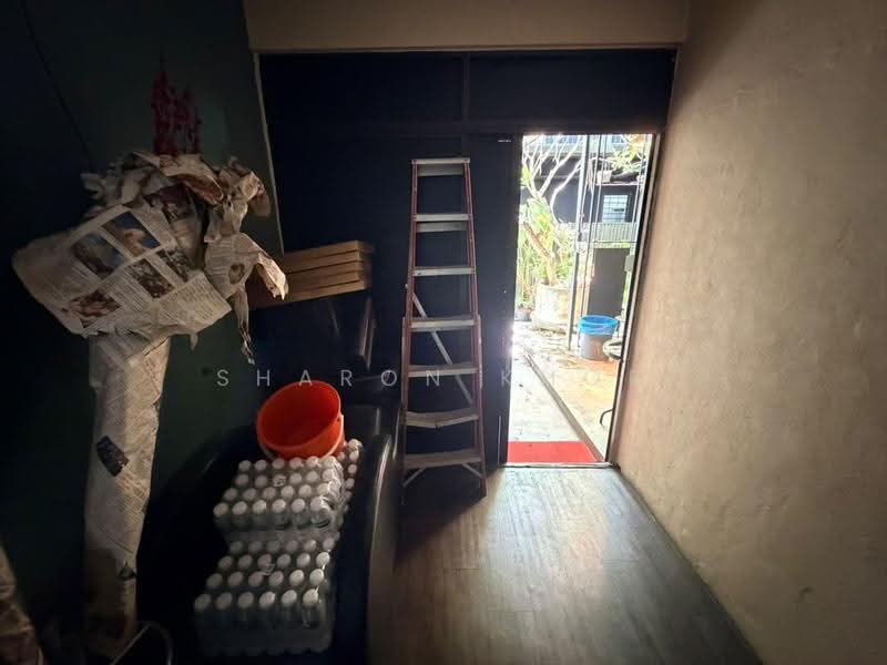 Shop for Rent in George Town (Penang) - Sharon Khor - Entrance - PropertyGuru.com.my
