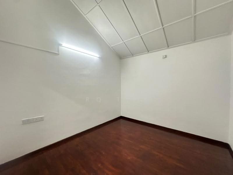 1.5-storey Terraced House for Rent in Taman perling (Johor Bahru) - RQ Tee - PropertyGuru.com.my