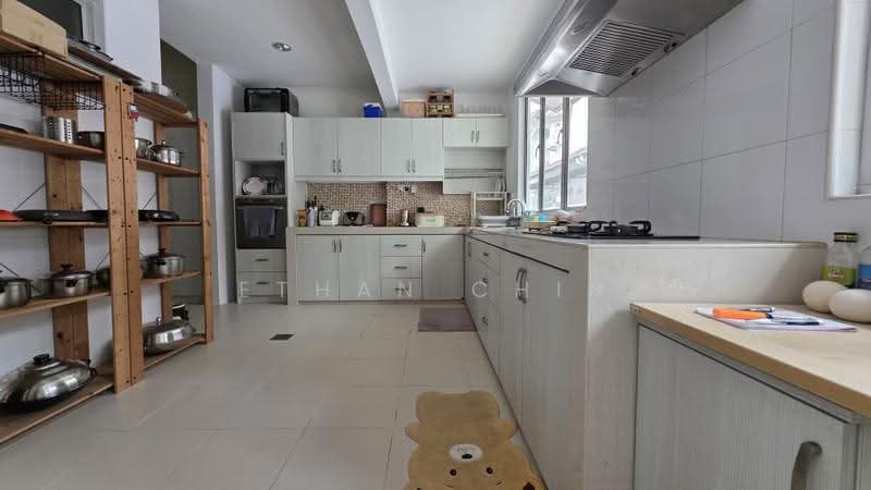 2-storey Terraced House for Sale in Kemuning Utama (Shah Alam) - Ethan Chin - Kitchen - PropertyGuru.com.my