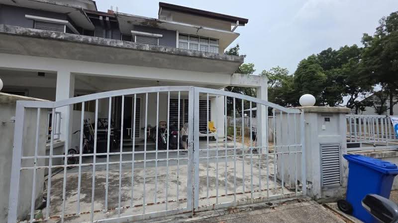 2-storey Terraced House for Sale in Kemuning Utama (Shah Alam) - Ethan Chin - Exterior - PropertyGuru.com.my