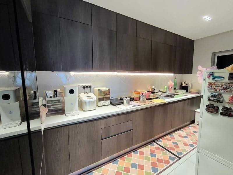 Condominium for Sale at Triuni Residences - Welwits Sim - Kitchen - PropertyGuru.com.my