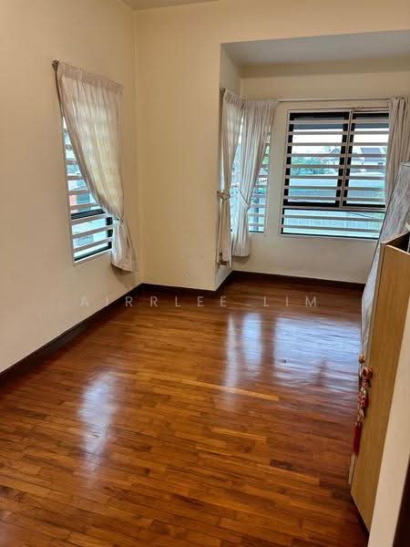 3-storey Terraced House for Sale in Taman Desa Green (Jelutong) - Airrlee Lim - Interior - PropertyGuru.com.my