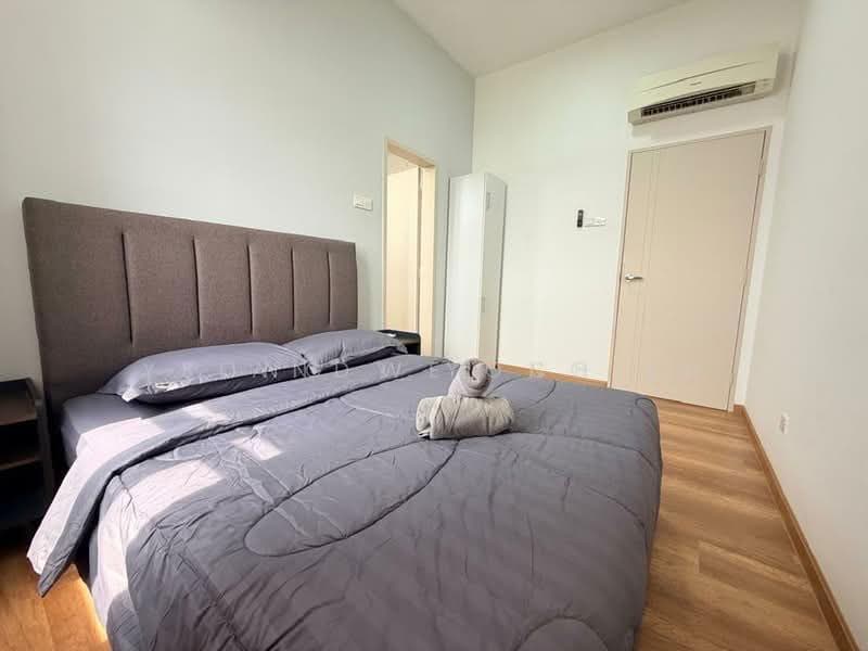 Kondominium untuk Dijual di The Quartz Residence - Andy Yong - Bedroom - PropertyGuru.com.my