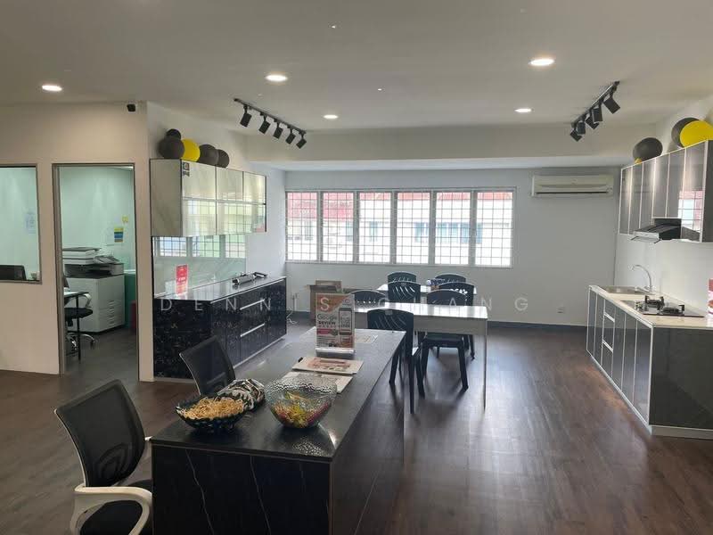 Terrace Factory for Rent in Taman Perindustrian Taming Jaya (Balakong) - Dennis Chang - Kitchen - PropertyGuru.com.my