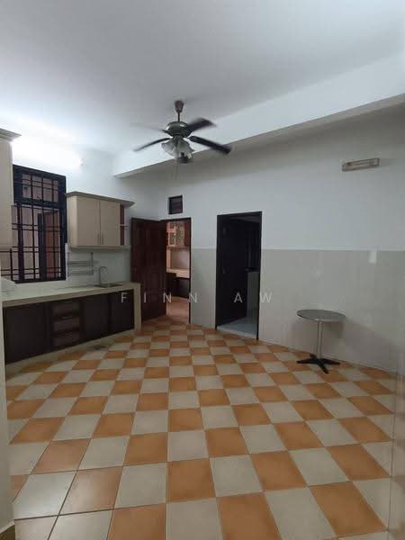 Rumah Teres 2-Tingkat untuk Dijual di Taman Desa Tebrau (Tebrau) - Finn Aw - Kitchen - PropertyGuru.com.my