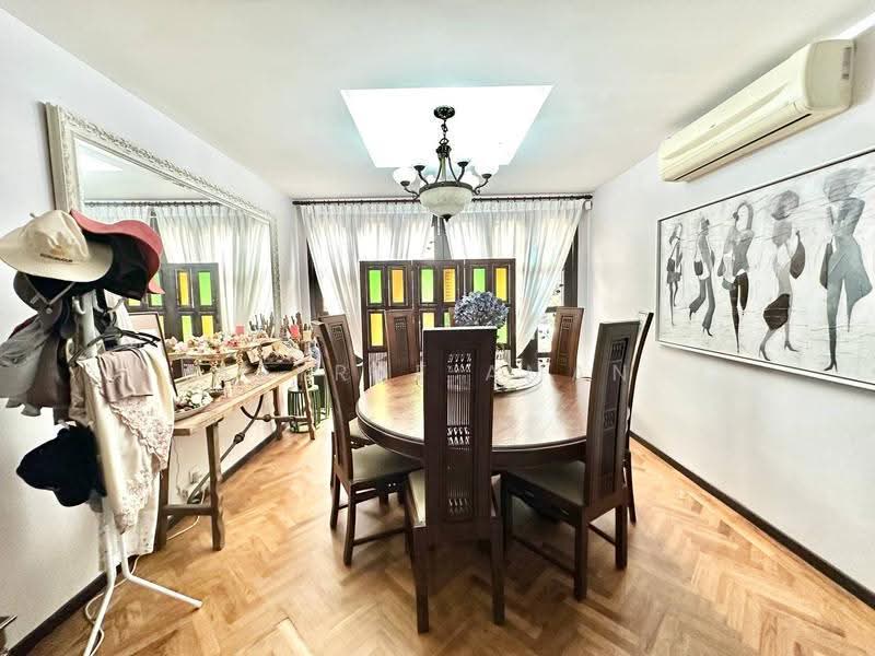 Semi-Detached House for Sale in Subang (Selangor) - Asyraf Aman - Dining Room - PropertyGuru.com.my