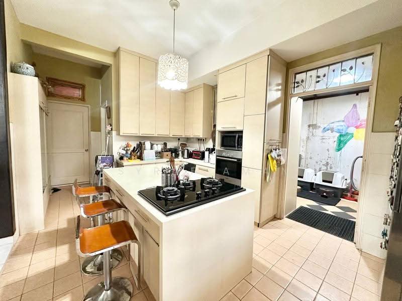 Semi-Detached House for Sale in Subang (Selangor) - Asyraf Aman - Kitchen - PropertyGuru.com.my