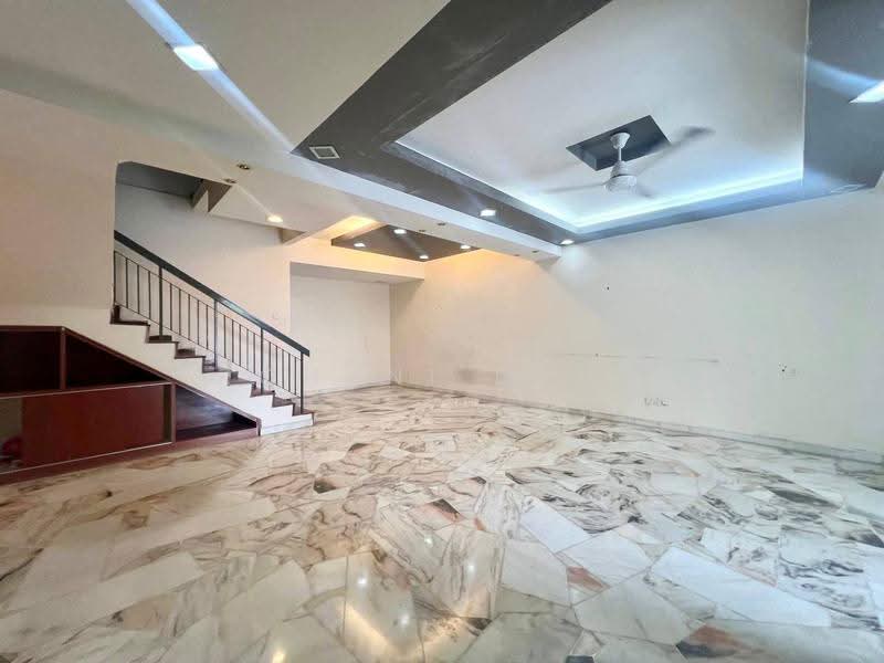 Rumah Teres 2-Tingkat untuk Dijual di Bandar Teknologi Kajang (Kajang) - Rohani Daud - Living Room - PropertyGuru.com.my
