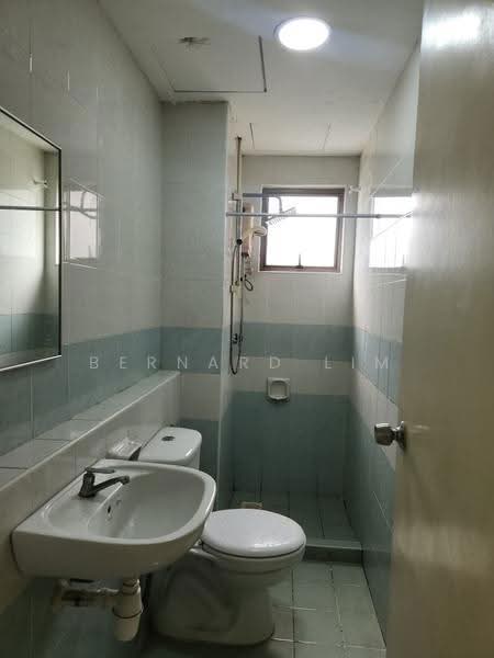 Apartment for Sale at Danga View Apartment - Bernard Lim - Bathroom - PropertyGuru.com.my