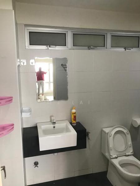 Apartment for Rent at Idaman Residence - MJ Lai - Bathroom - PropertyGuru.com.my