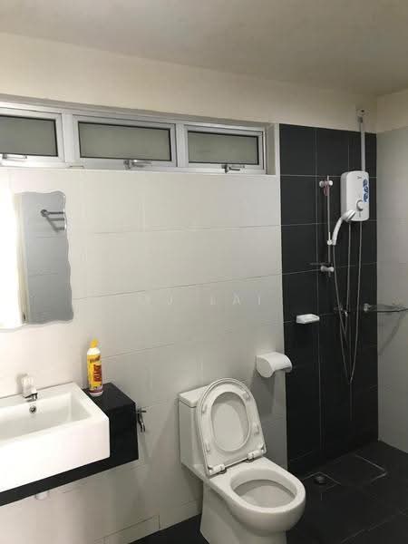 Apartment for Rent at Idaman Residence - MJ Lai - Bathroom - PropertyGuru.com.my